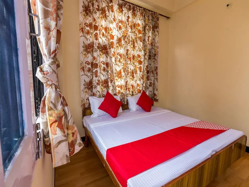 OYO 12685 Home 2BHK Hill View Sankat Mochan