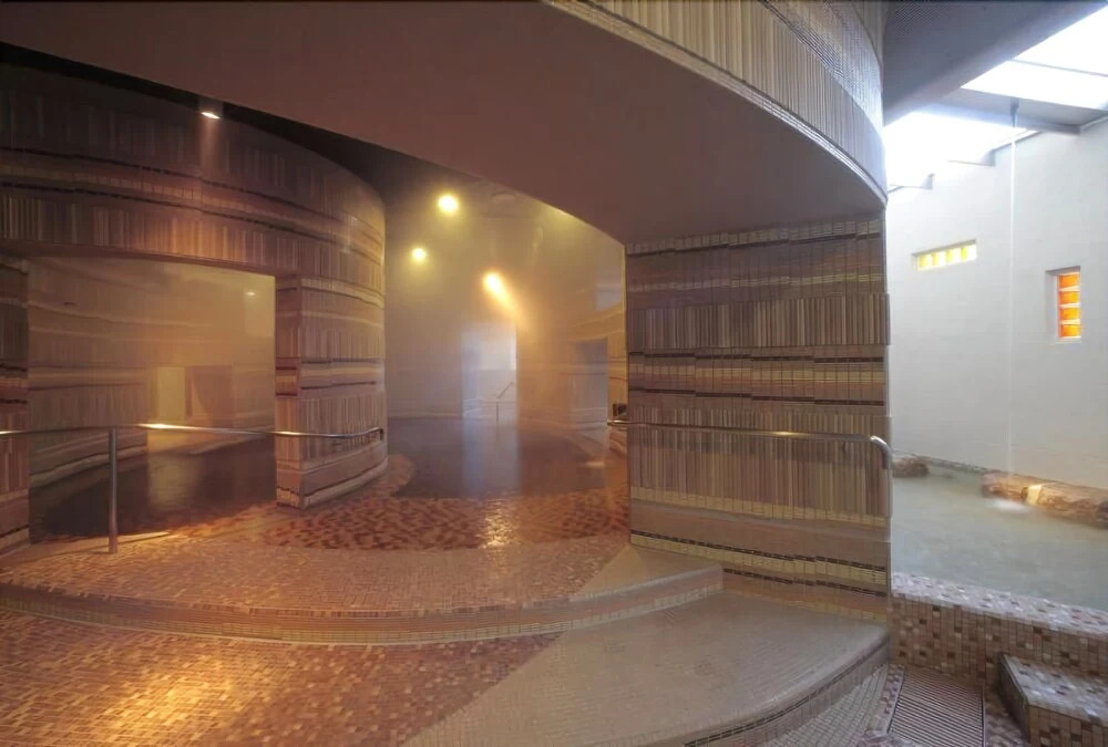 Spa Resort Hawaiians VIR Port