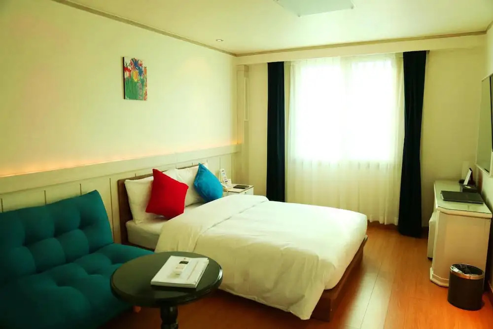 Tiffany Tourist Hotel