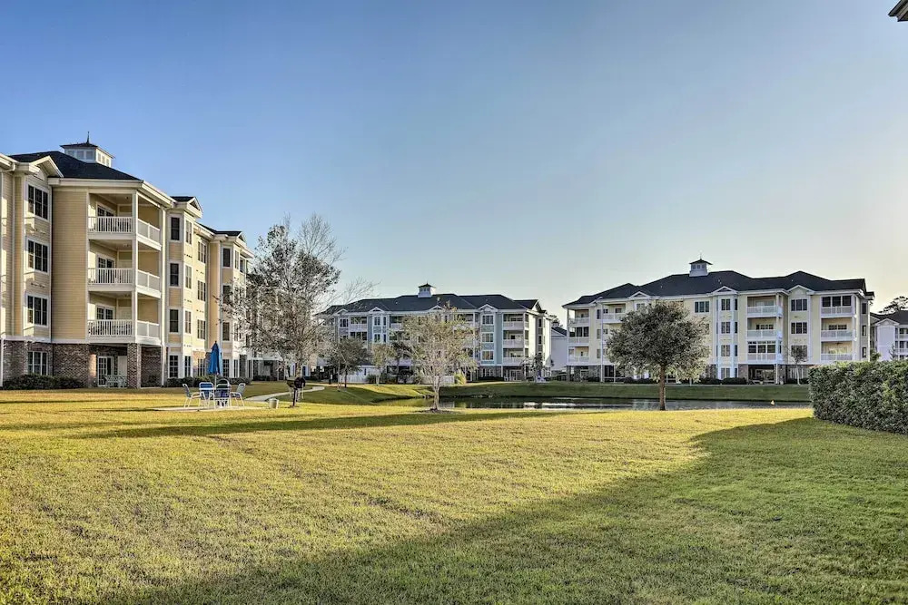 3 Mi to Ocean: Resort Condo in Myrtle Beach!