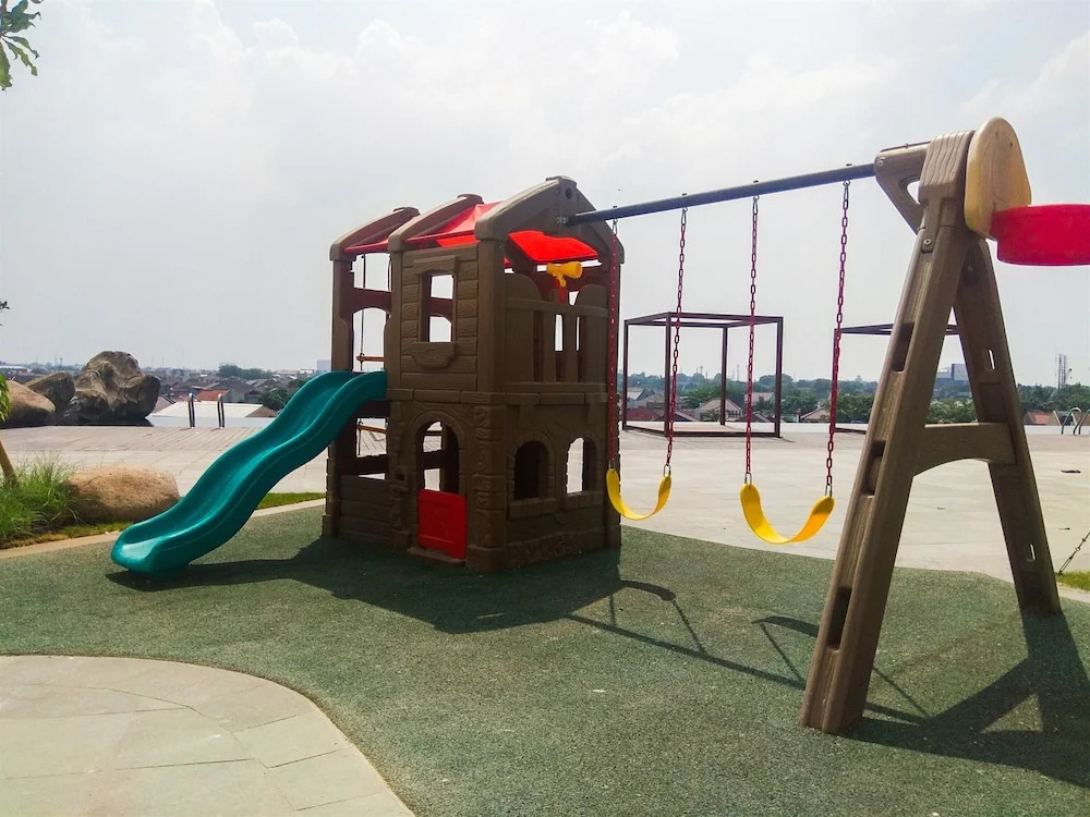 Elegant 1BR at Grand Kamala Lagoon Apartment
