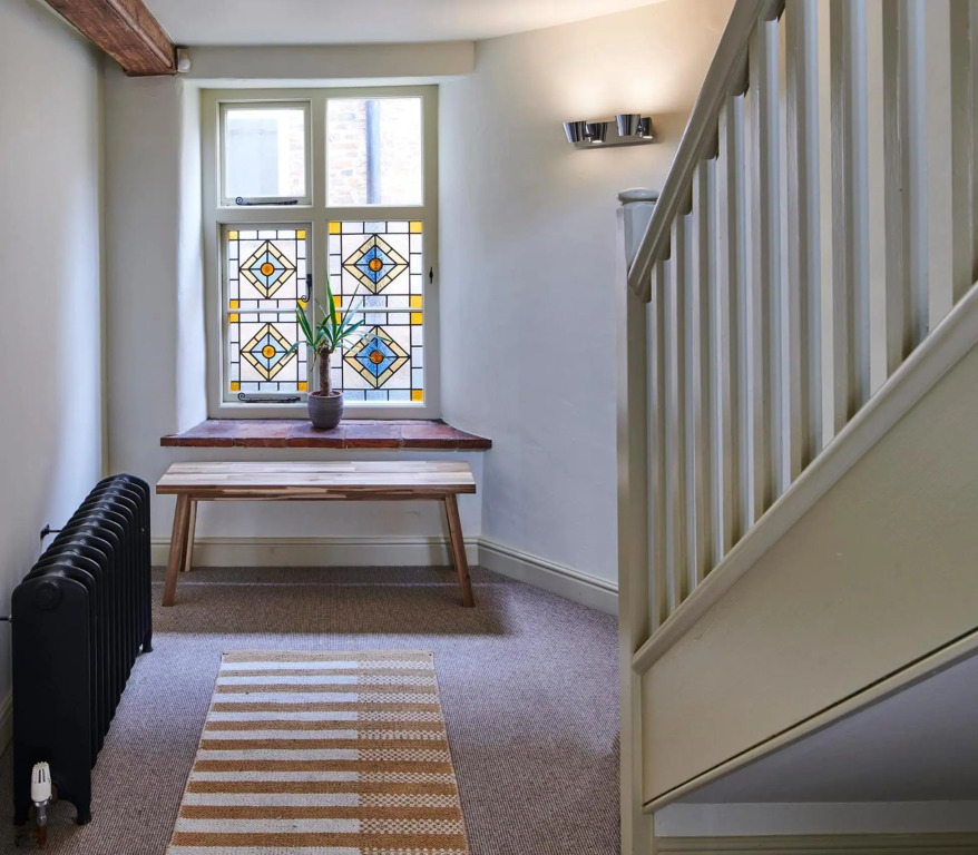 Studio 2 - Central Location Sleeps 2
