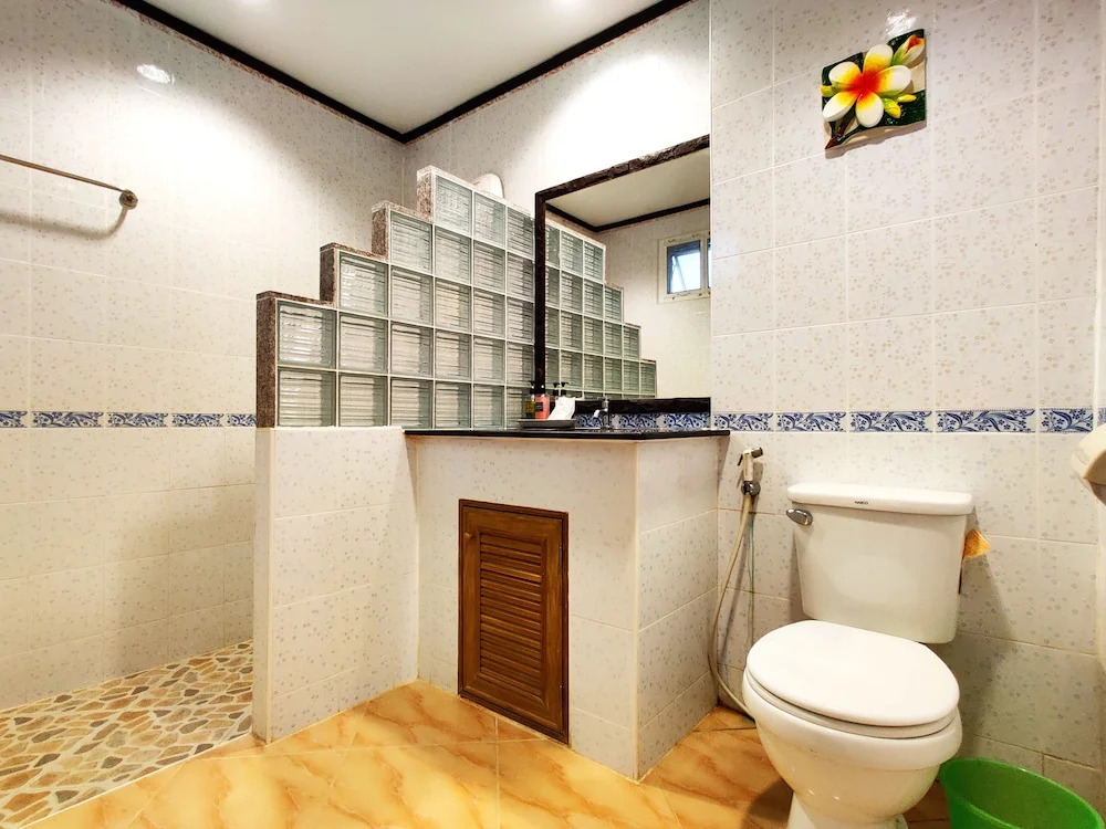 Grand Orchid Resort