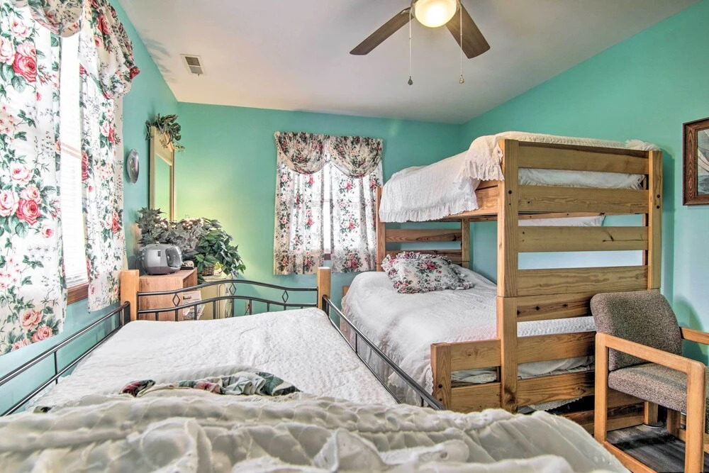 Chincoteague Townhome w/ Pony Views From Deck!