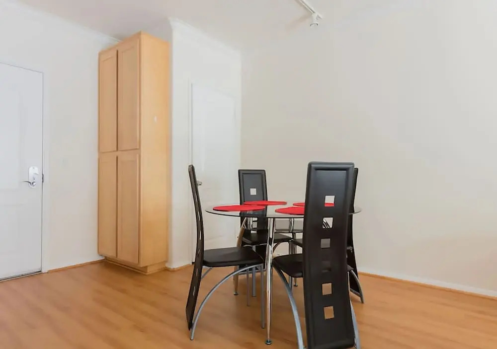 LAs Premier Apartments