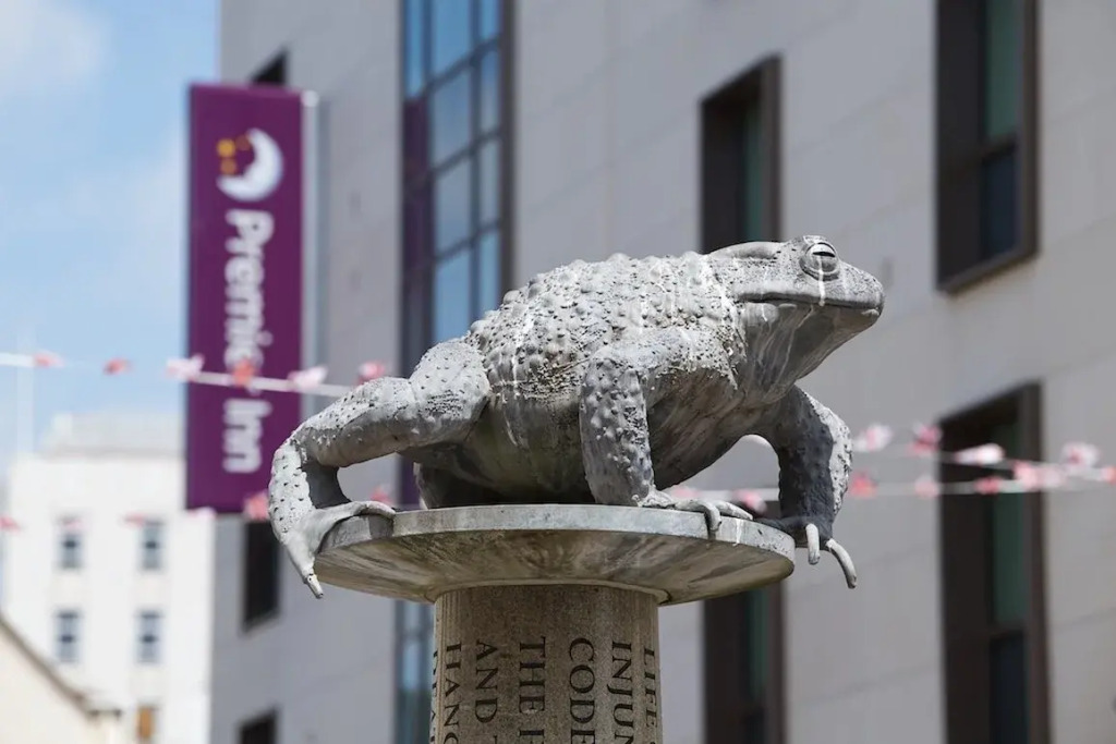 Premier Inn Jersey Charing Cross