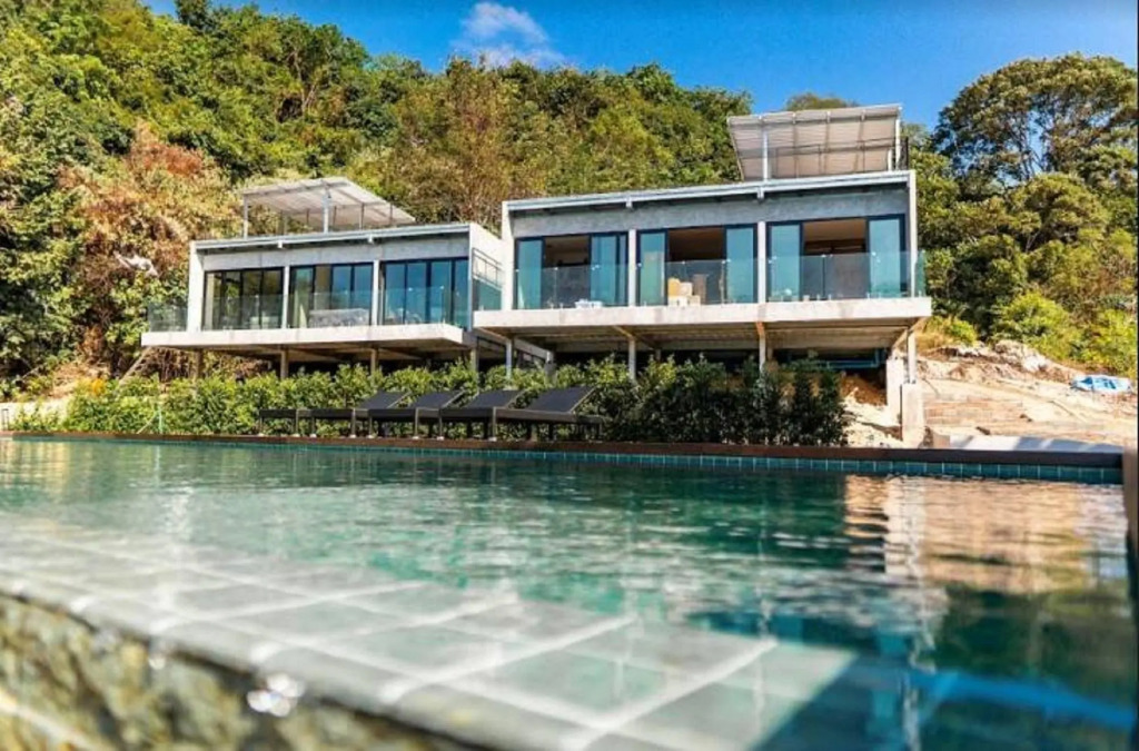 Anatta The Cliff House
