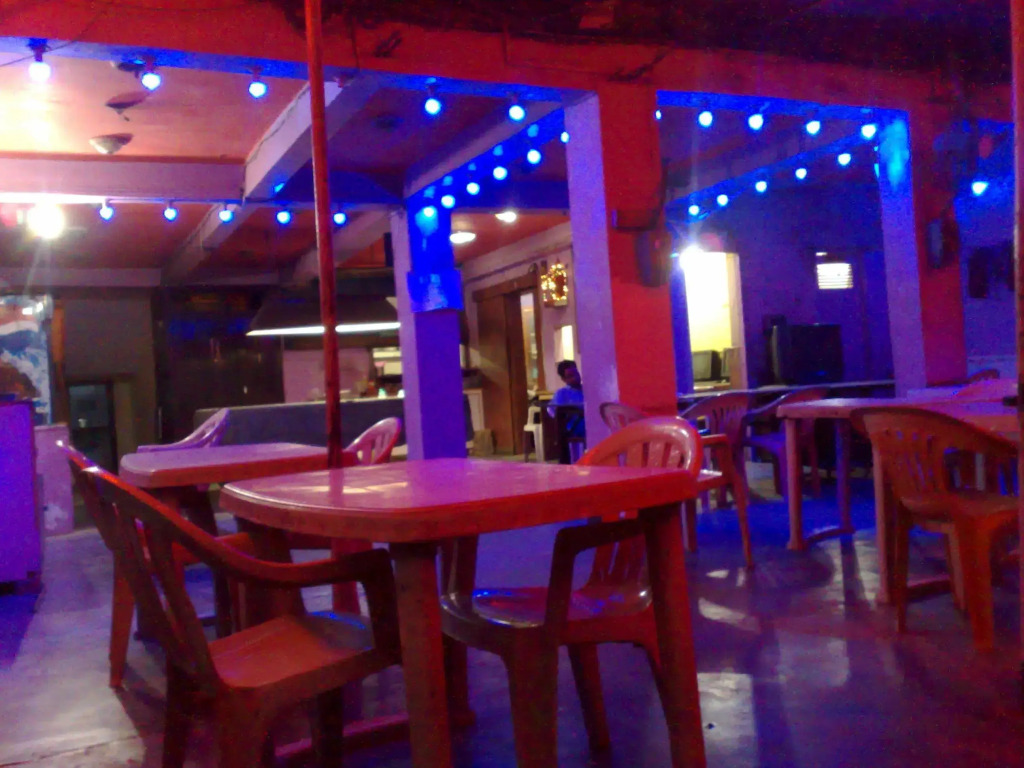 Goroomgo Shanti Guest House Varanasi