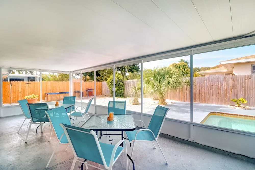 New Listing! Spacious Haven W/ Pool & Hot Tub 5 Bedroom Home