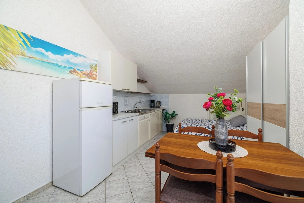 Apartment Dragica
