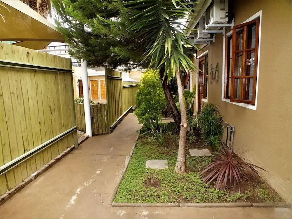 Uzuri Guesthouse CC