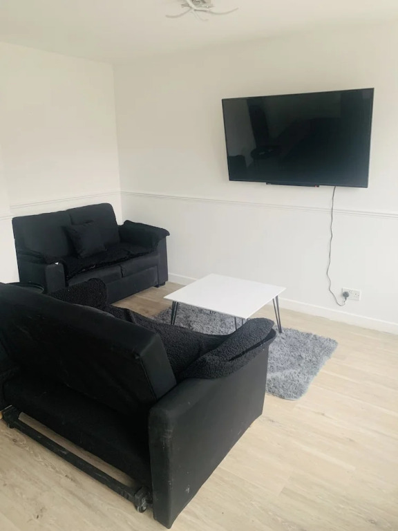 Impeccable 3 bed House in Brentwood