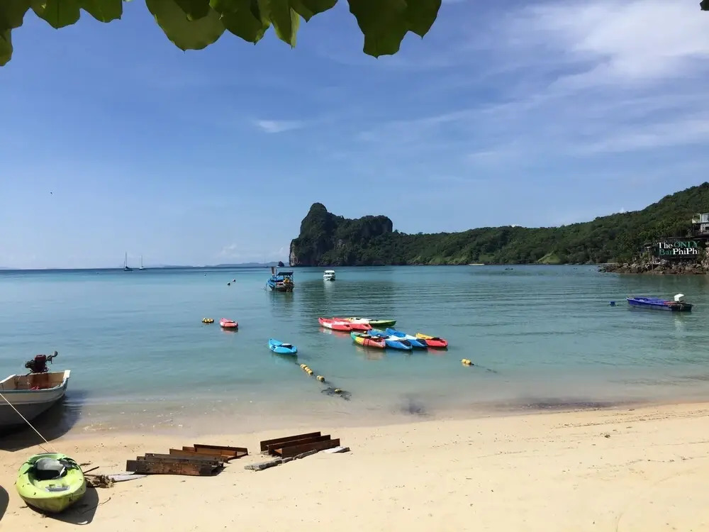 Phi Phi Sea and Hill