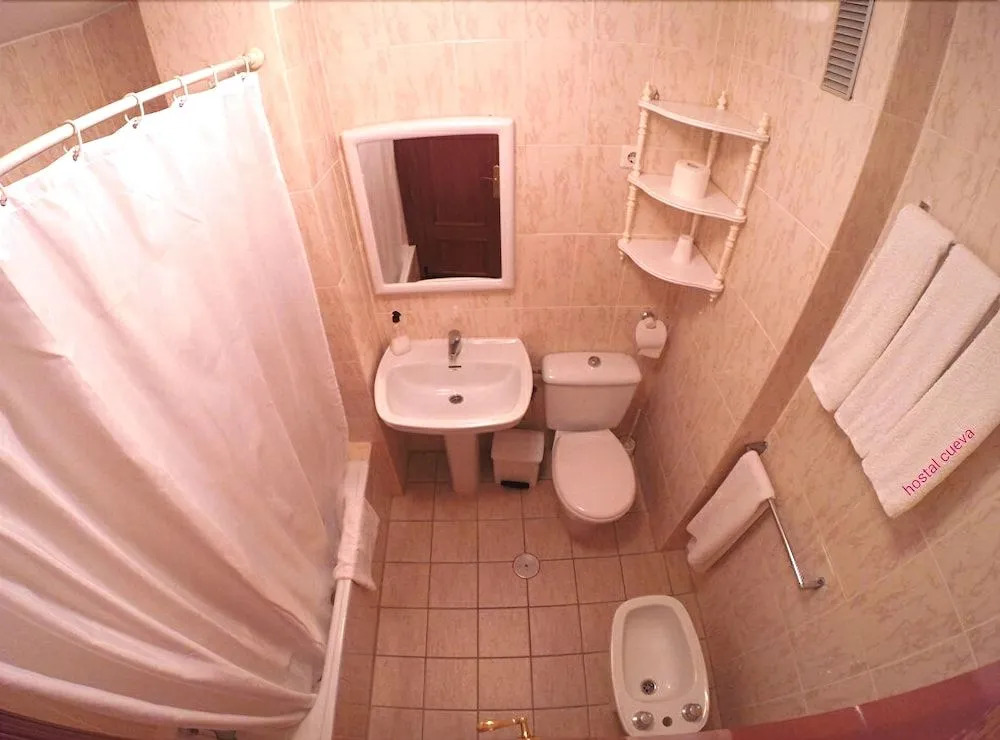 Hostal Cuevas