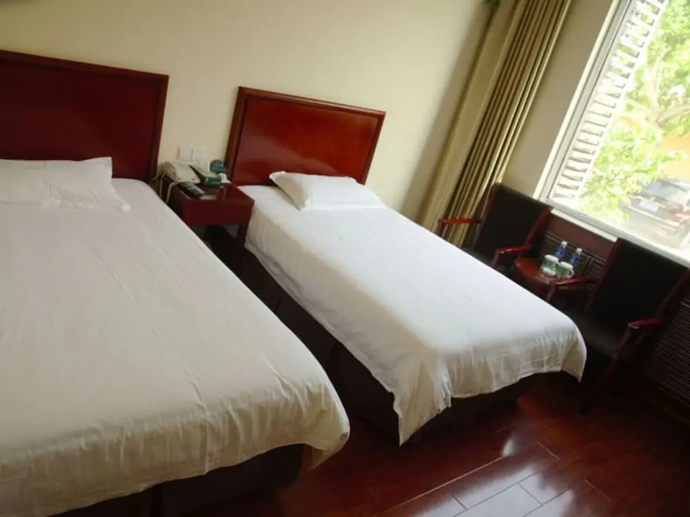GreenTree Inn WeiFang QingZhou Middle HaiDai Road Electric Power Shell Hotel