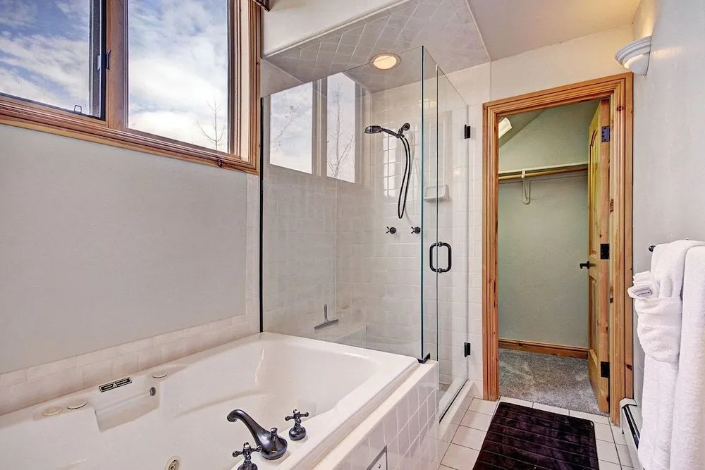 2985 Ironwood Townhomes