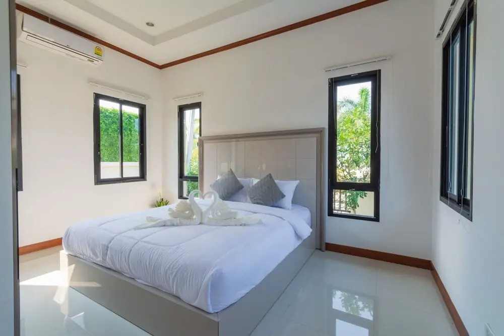 Private 4 Bedroom Pool Villa NG411