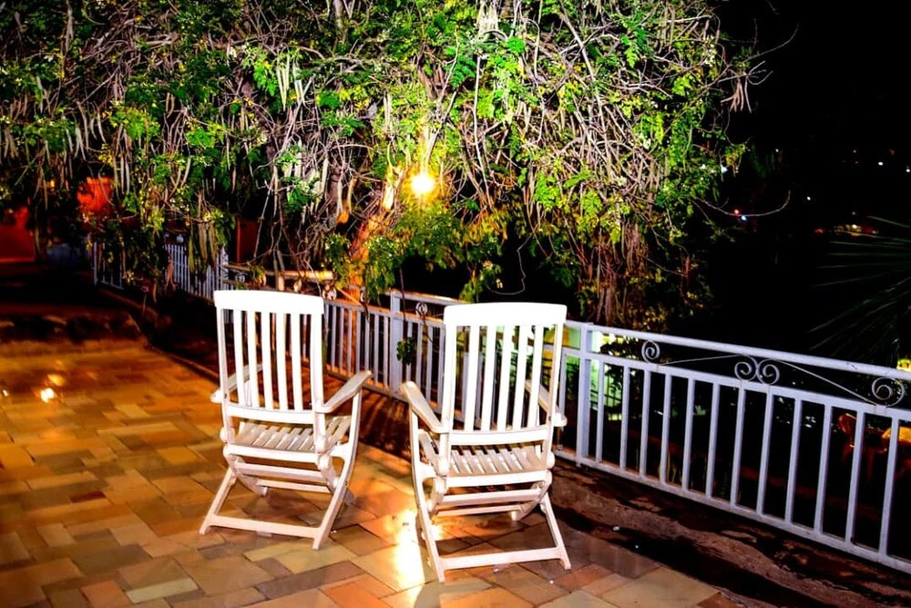 Zebra Tourism  Hotel