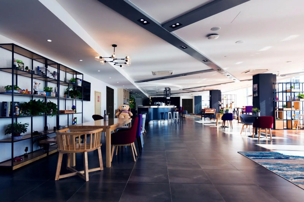 Campanile Hotel Wuxi Huishan Ancient Town Jinlong square