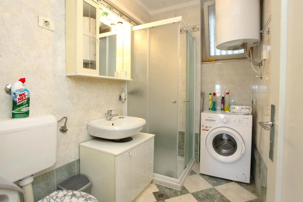 Apartment CVETKO