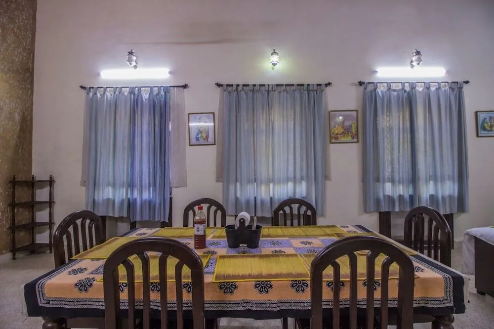 Nirvaah Villa - Socorro