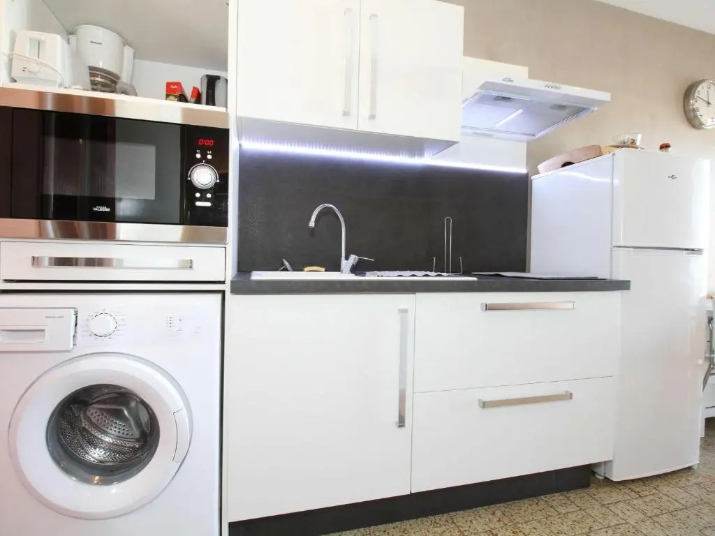 Studio Balaruc-les-Bains, 1 pièce, 2 personnes - FR-1-553-41