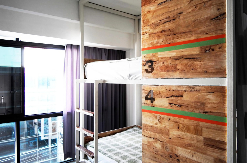 Green Sleep Hostel