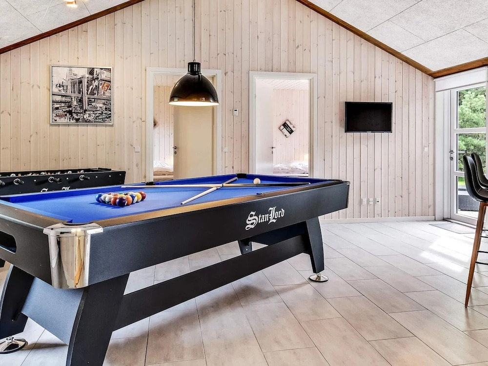 8 Person Holiday Home in Oksbol