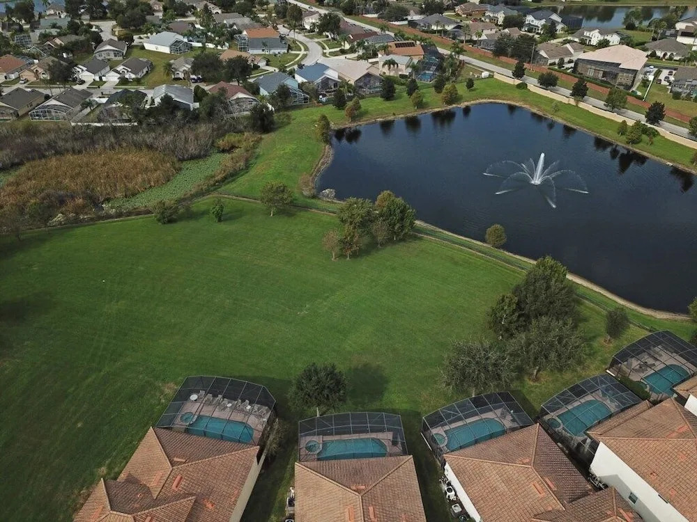 4 Bed / 4 Bath Villa on Windsor Hills Home