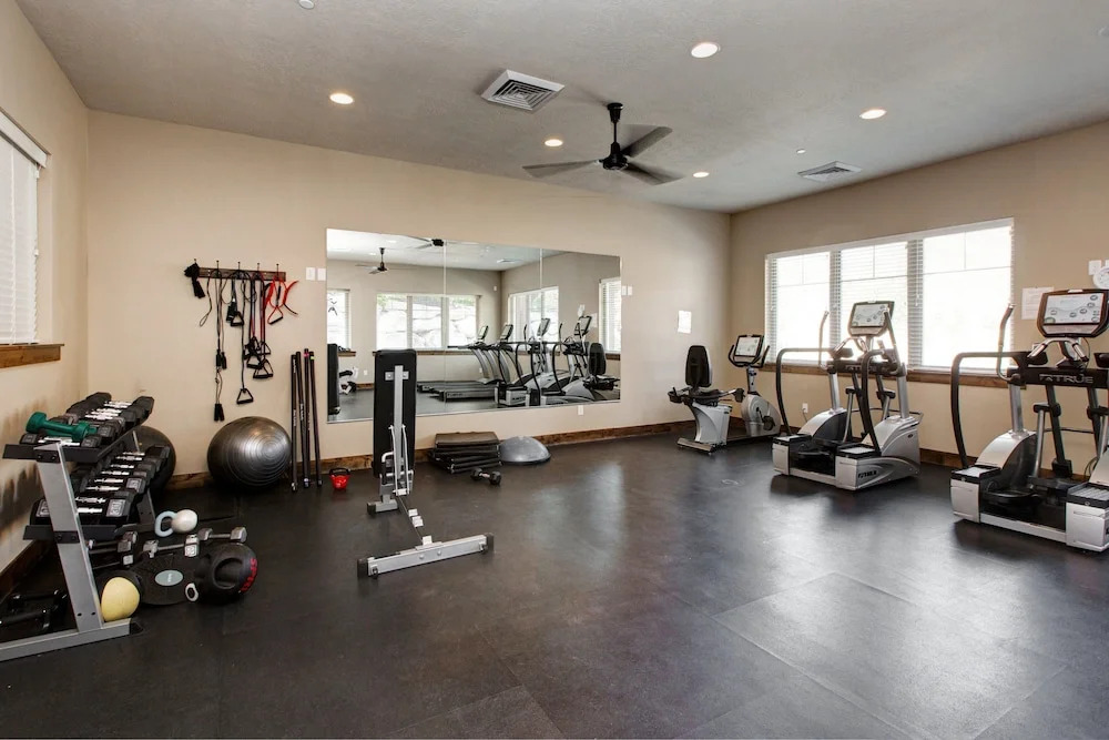 13285 Alexis Drive Townhouse 5 Bedrooms 4.5 Bathrooms Townhouse