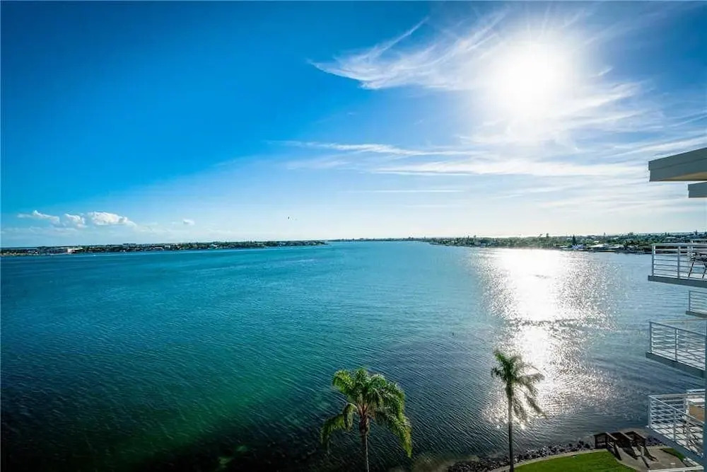 Bahia Vista 17881 - Two Bedroom Condo