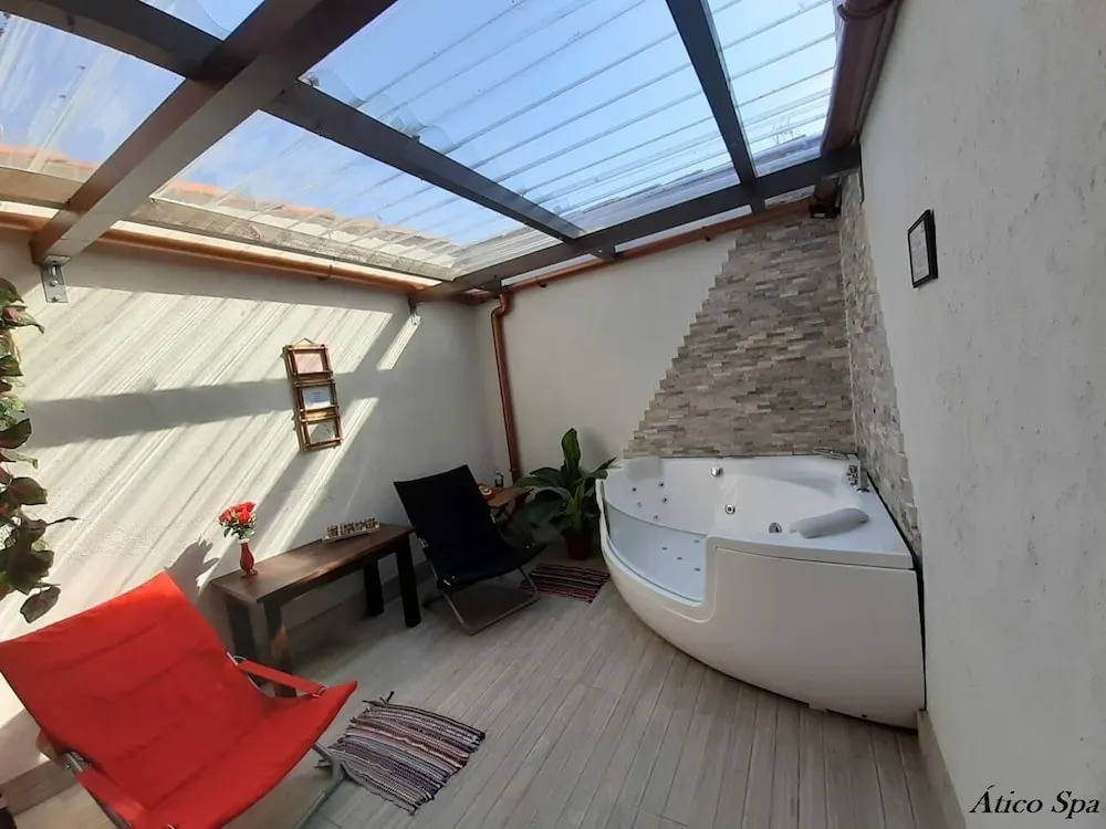 House with Hot Tub