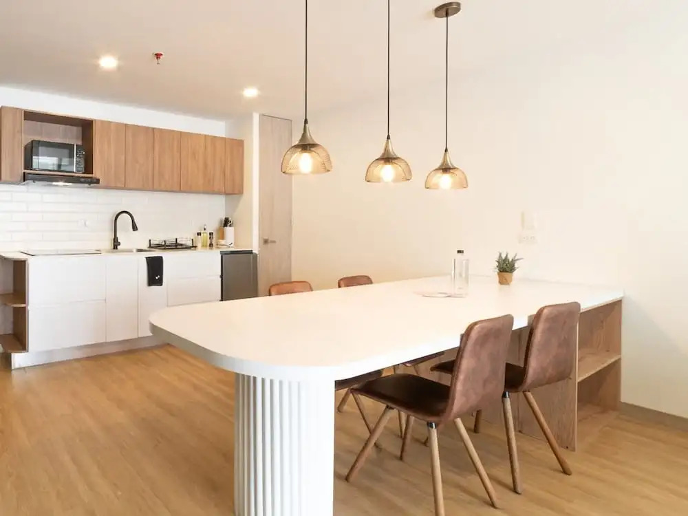 w Stylish Duplex in Laureles
