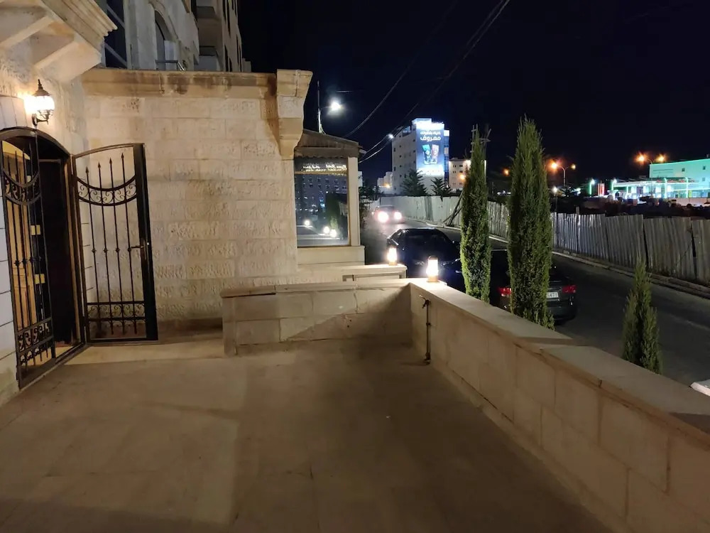 3 Bedroom Apartment Of 200m JRE