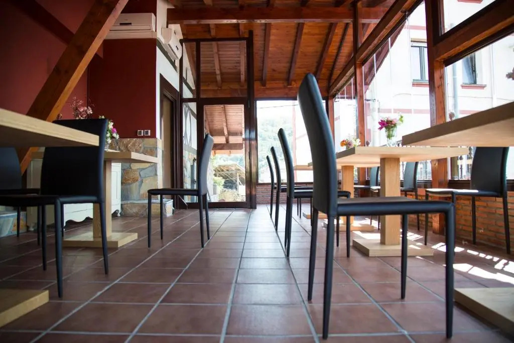 Hotel Mariñerune