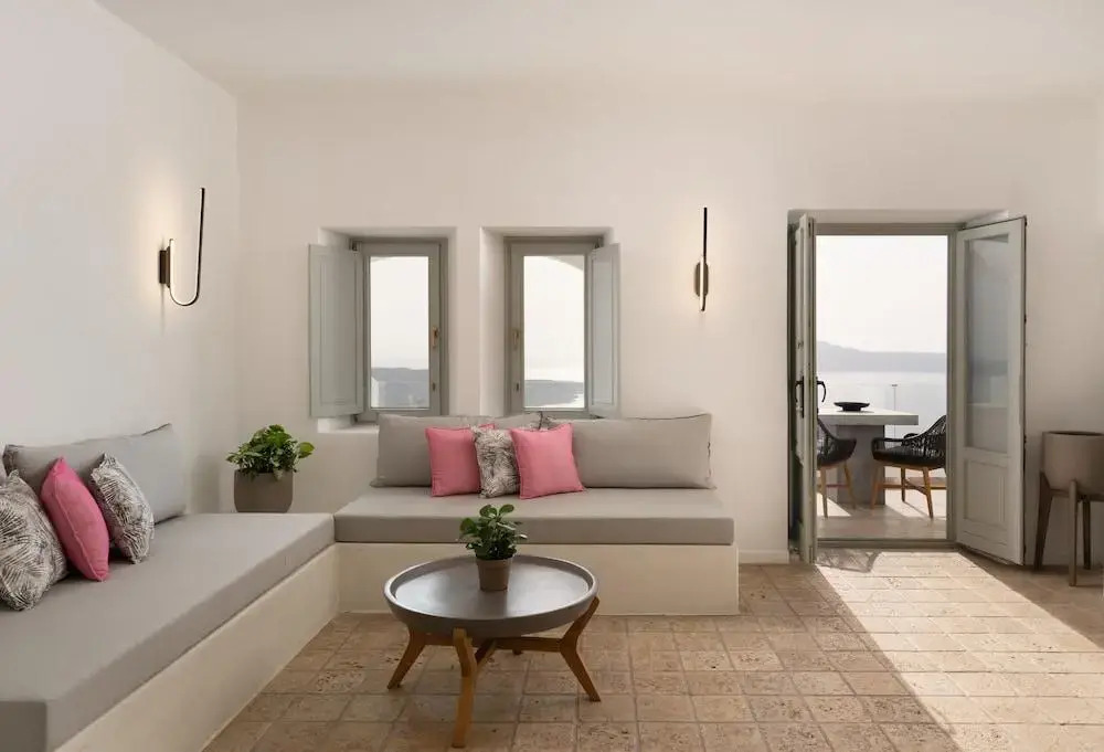 Asha Luxury Suites