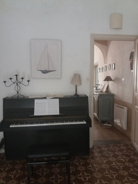 Le Patio Des Cigales
