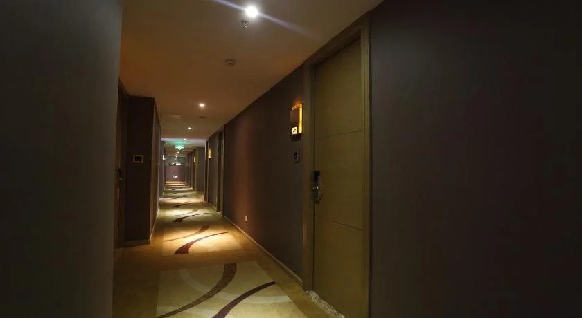 Colour Inn Shenzhen Chunfeng Branch