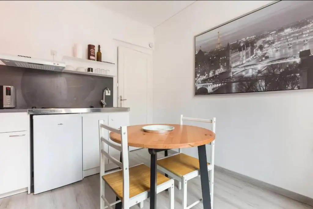 Apt B Boston, 25m2, Centre, Balcon