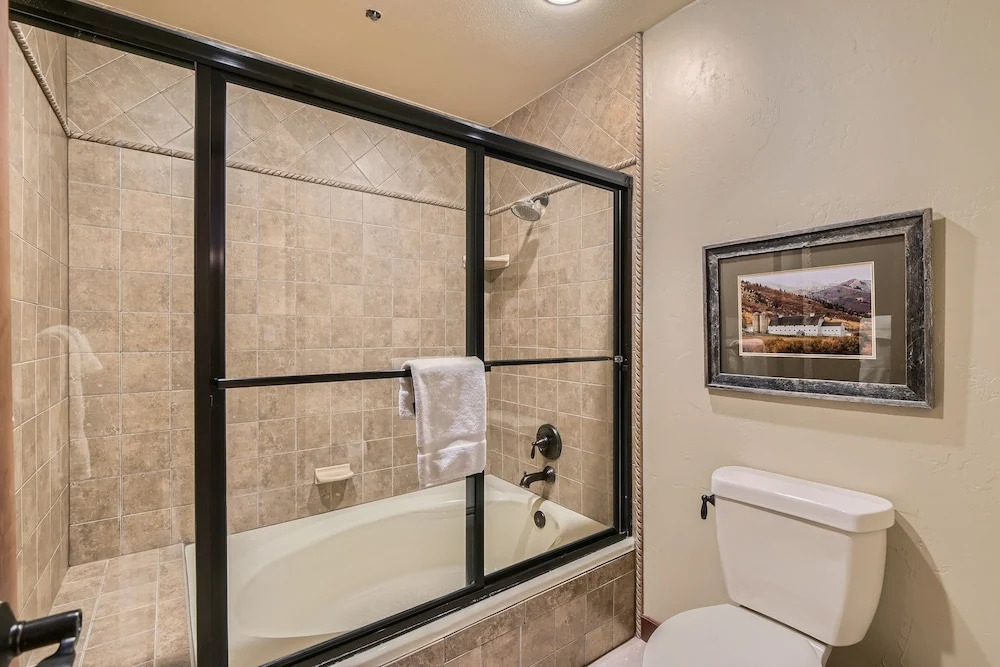 Village Loft Escape 35 Ski-in/ski-out At Park City Mountain 2 Bedroom Condo by RedAwning