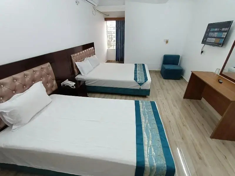 Hotel D-Palace Near Haji Camp & Dhaka Airport