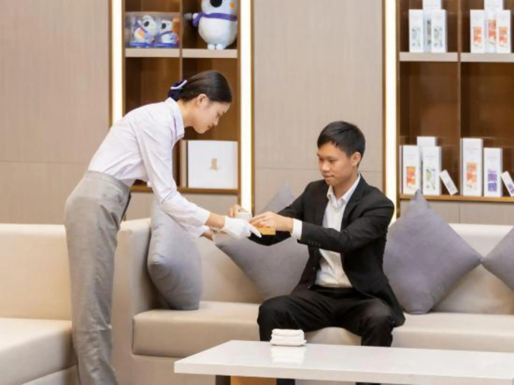 Lavande Hotel (Dongguan Dalang Songshan Lake Vientiane City Branch)