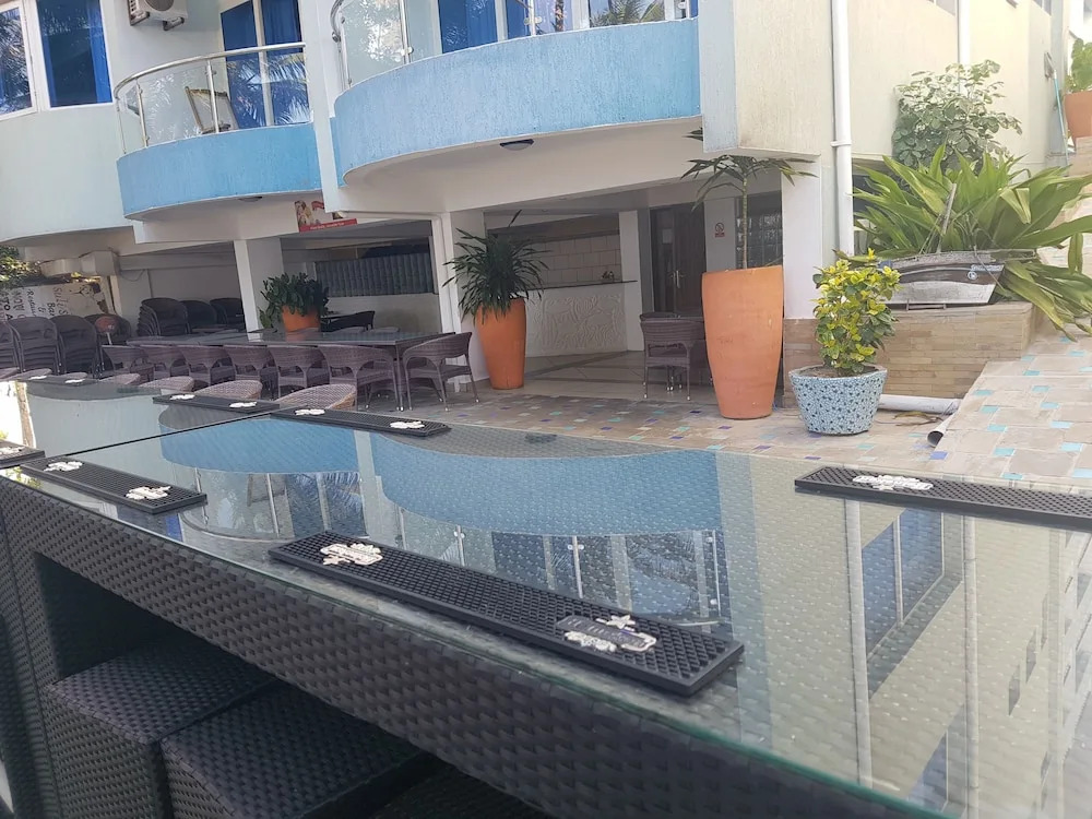 Modern Beachfront Studio Apartment B44