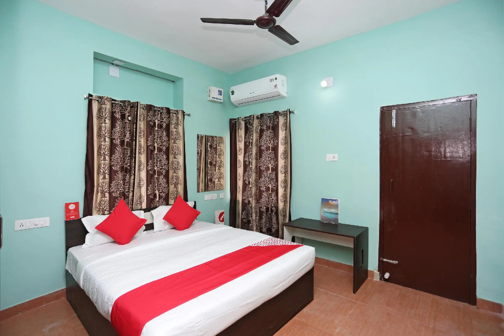 OYO 17276 The Maple Tree Hotels