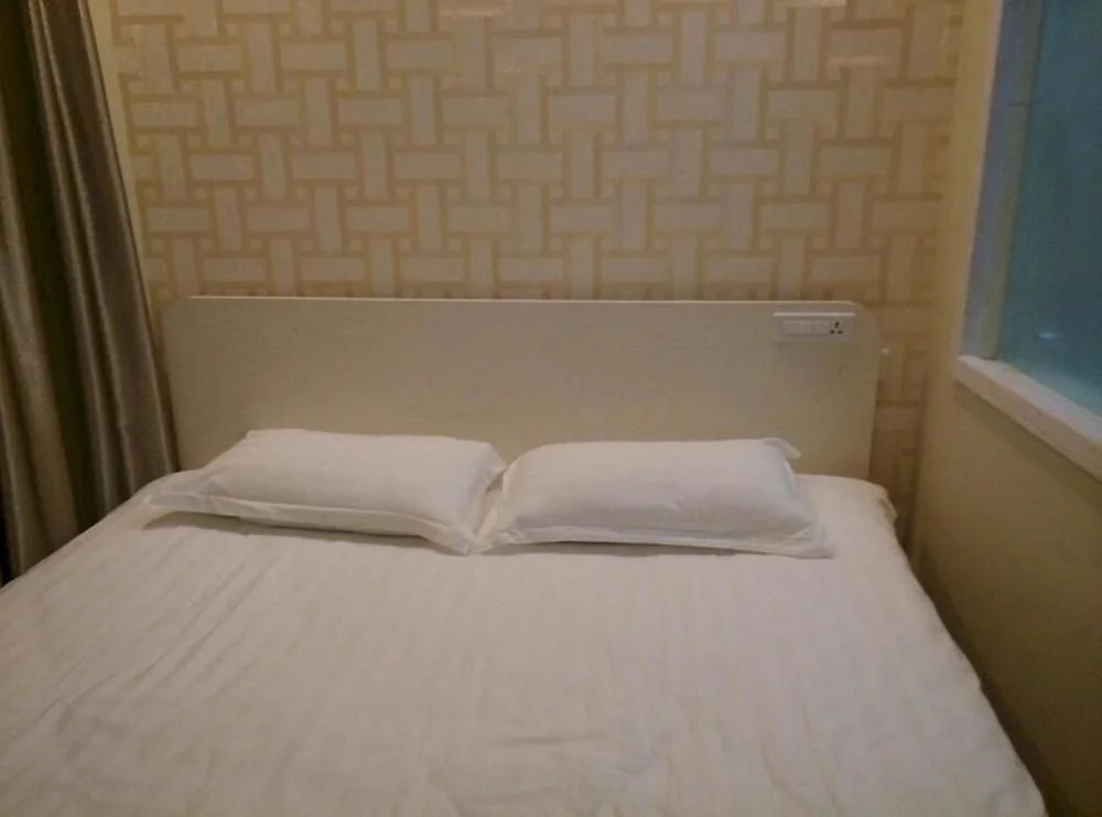 Harbour Impression Chain Hotel (Penglai Hometown of Qi Jiguang)