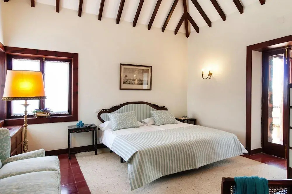 Villa Mansion Bandama With Pool in Santa Brigida