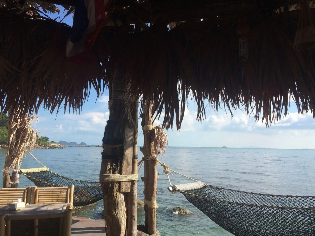 Haadson Resort & Koh Raham