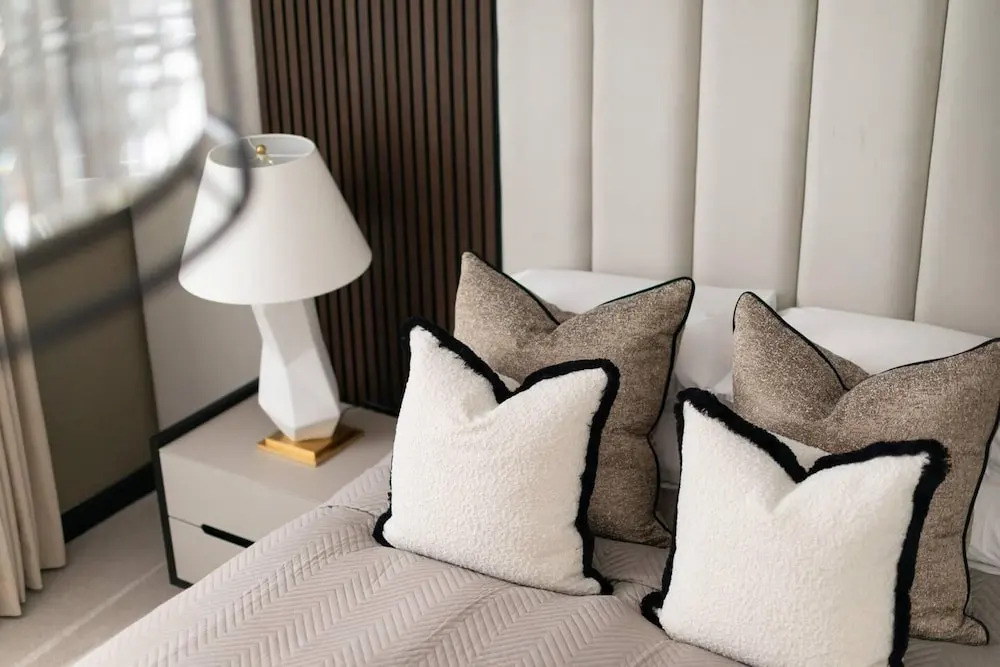 Luxury West End Oasis - Lux Spa Bath - Romantic