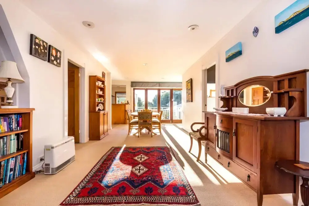 3 Bedroom Family Home With Harbour Views in Westmere