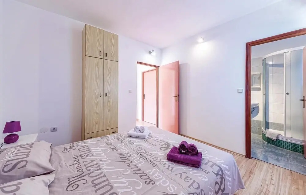 Stunning Home in Valtura With Wifi and 3 Bedrooms